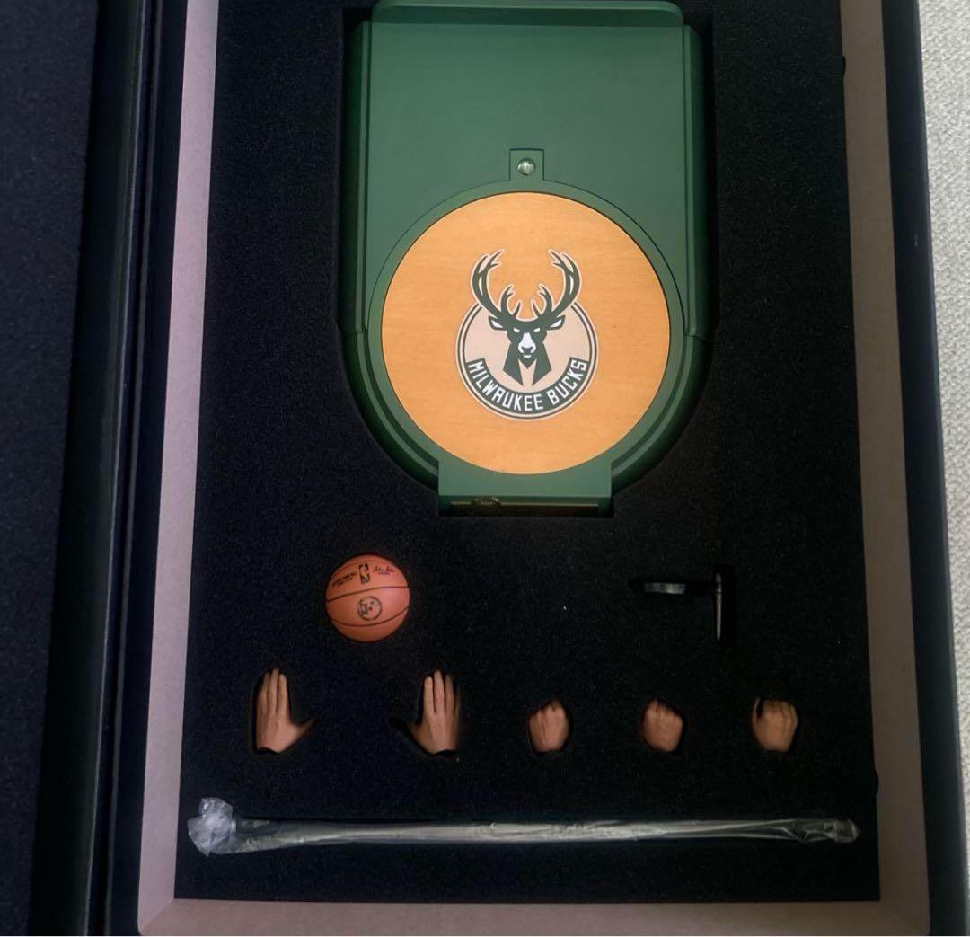 ENTERBAY エンターベイ NBA ヤニスアデトクンボ フィギュア