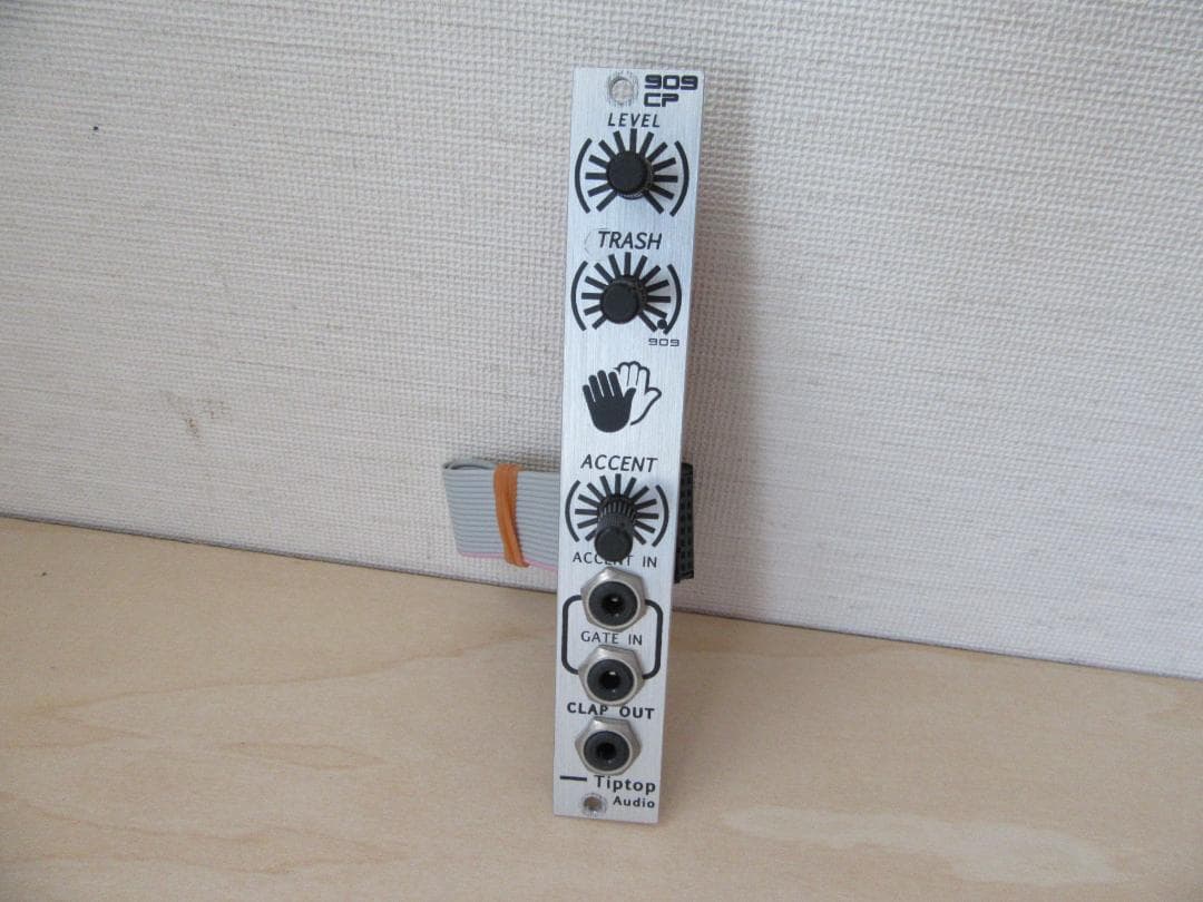 Tiptop Audio / CP909 ユーロラックモジュラーシンセサイザー