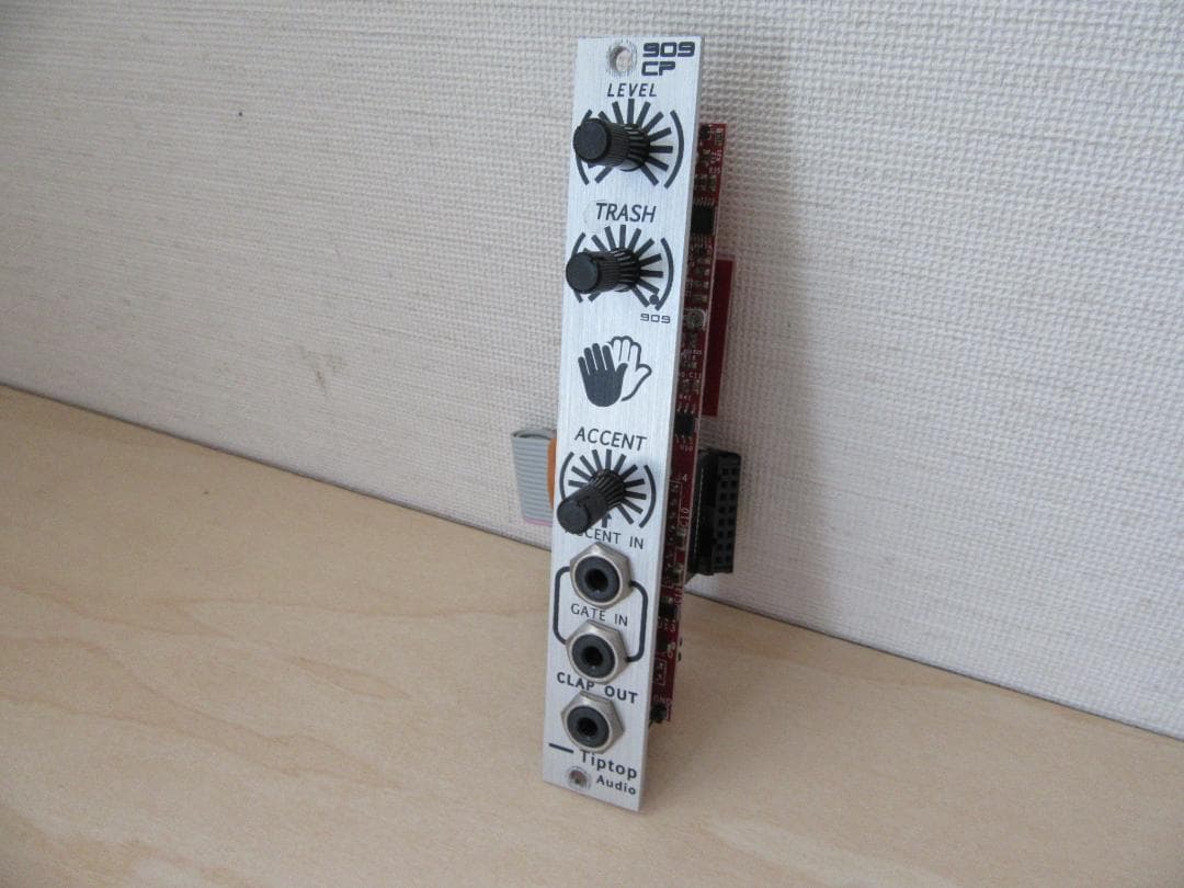 Tiptop Audio / CP909 ユーロラックモジュラーシンセサイザー