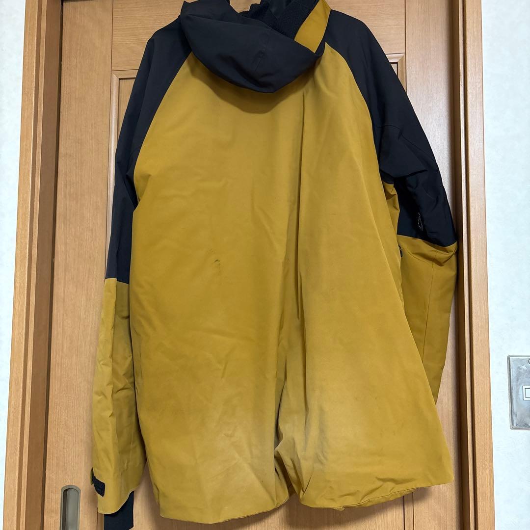 686 スノーボードジャケット ビブパンツ