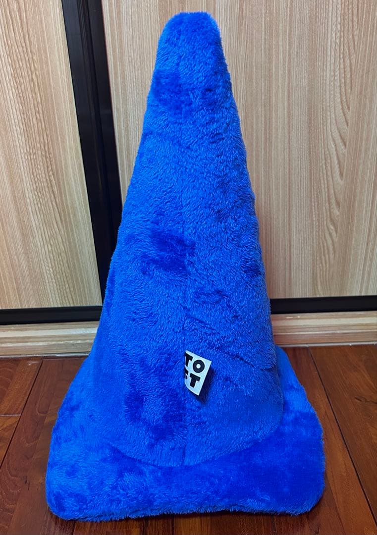 【新品保管中】toft カラーコーン型 ぬいぐるみ 3種セット 赤青黄