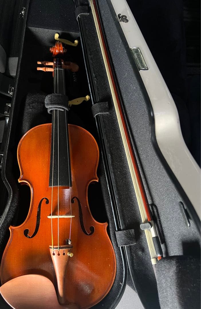 バイオリンPygmaliusDerius Antique (弓・ケース付き)