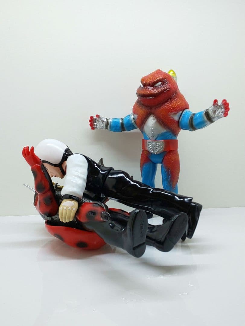 仮面ライダーV3✨風見志郎vsデストロン怪人◆東映レトロソフビコレクション★☆