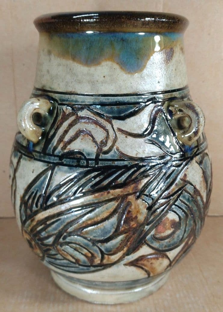 【本物保証】金城次郎 魚紋海老紋四ツ耳花瓶 共箱 栞 人間国宝 美品 壷屋焼