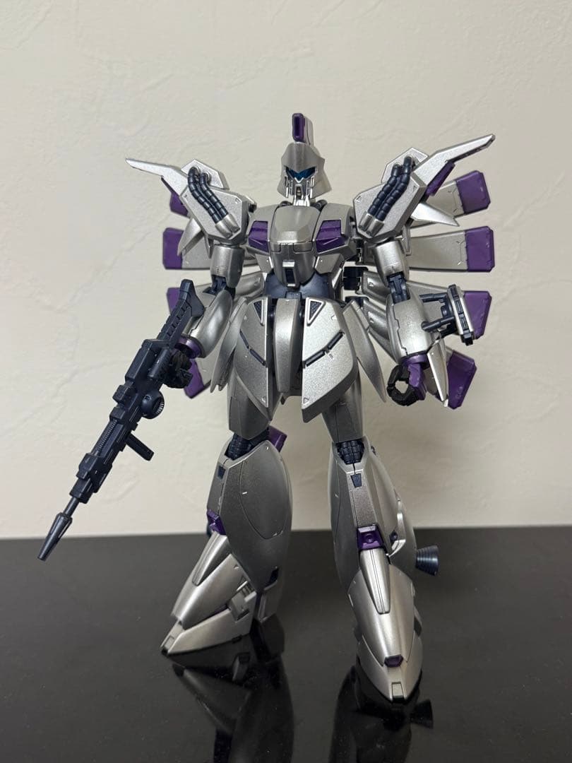 ＲＥ/100 1/100 ビギナ・ギナ ［エクストラフィニッシュ］完成品