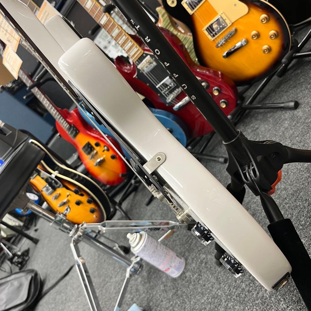 【10670】 EPIPHONE Les Paul 100 ホワイト