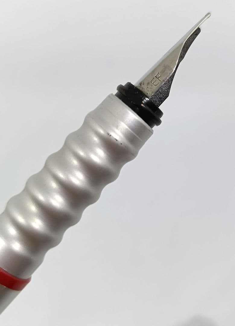 ロットリング rotring 400 EFニブ 万年筆 シルバー 廃番 廃盤