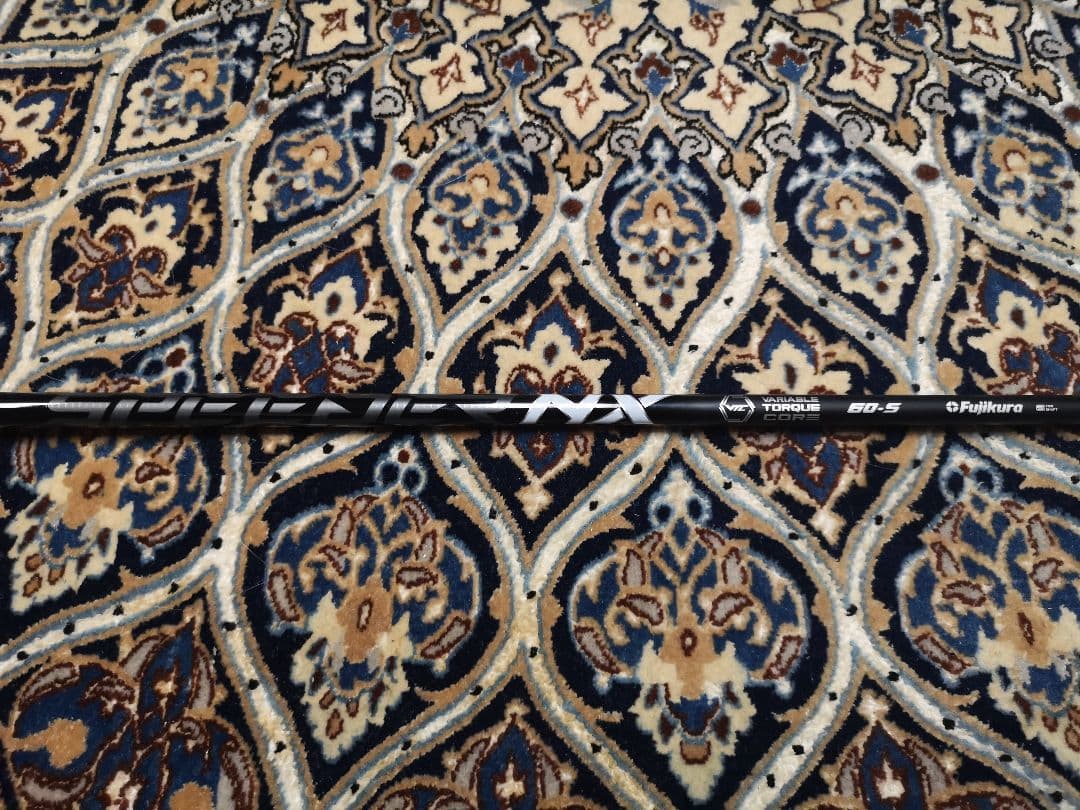 Fujikura 60-S シャフト　スピーダーNXブラック　テーラーメイド