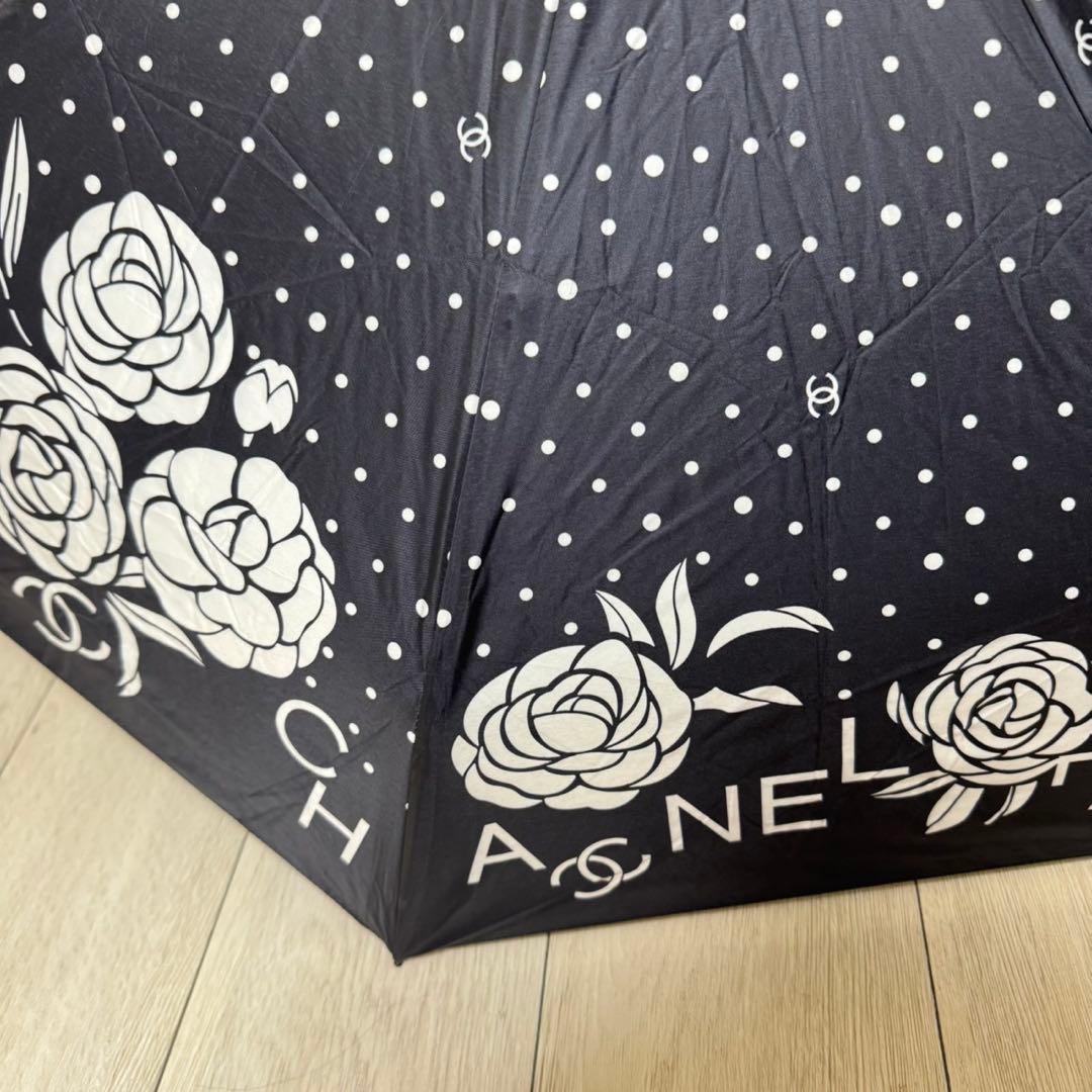 CHANEL 折りたたみ傘 ドット花柄