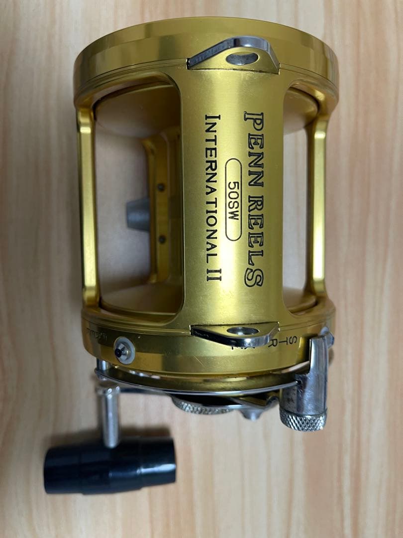 PENN REELS 50SW INTERNATIONAL II ゴールド