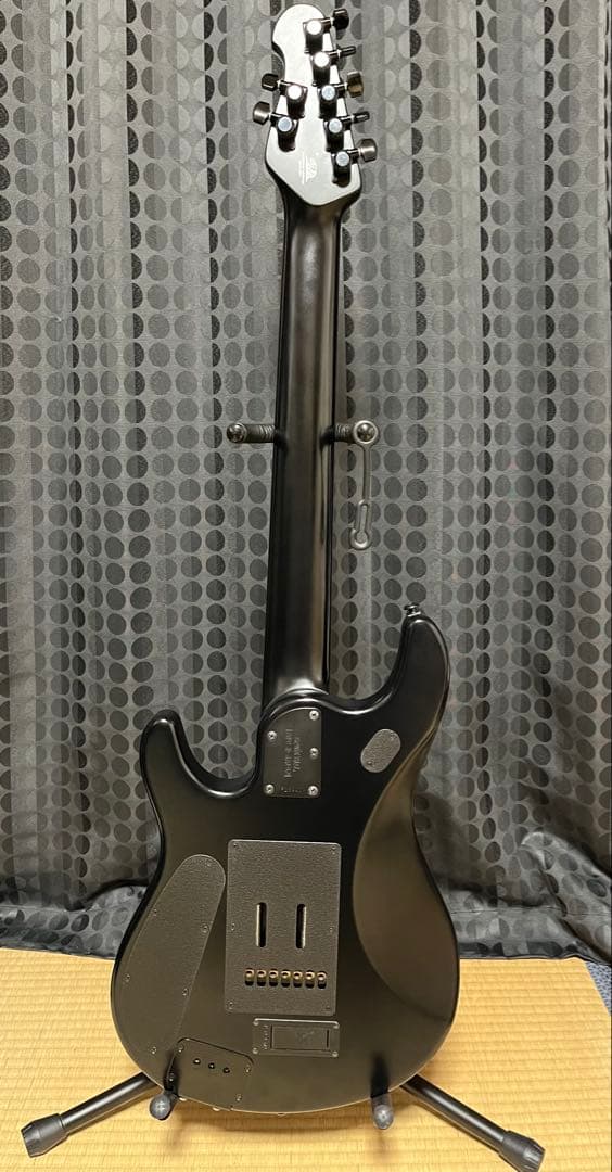 【土日限定価格】Music Man/JP7 Stealth Black7弦ギター