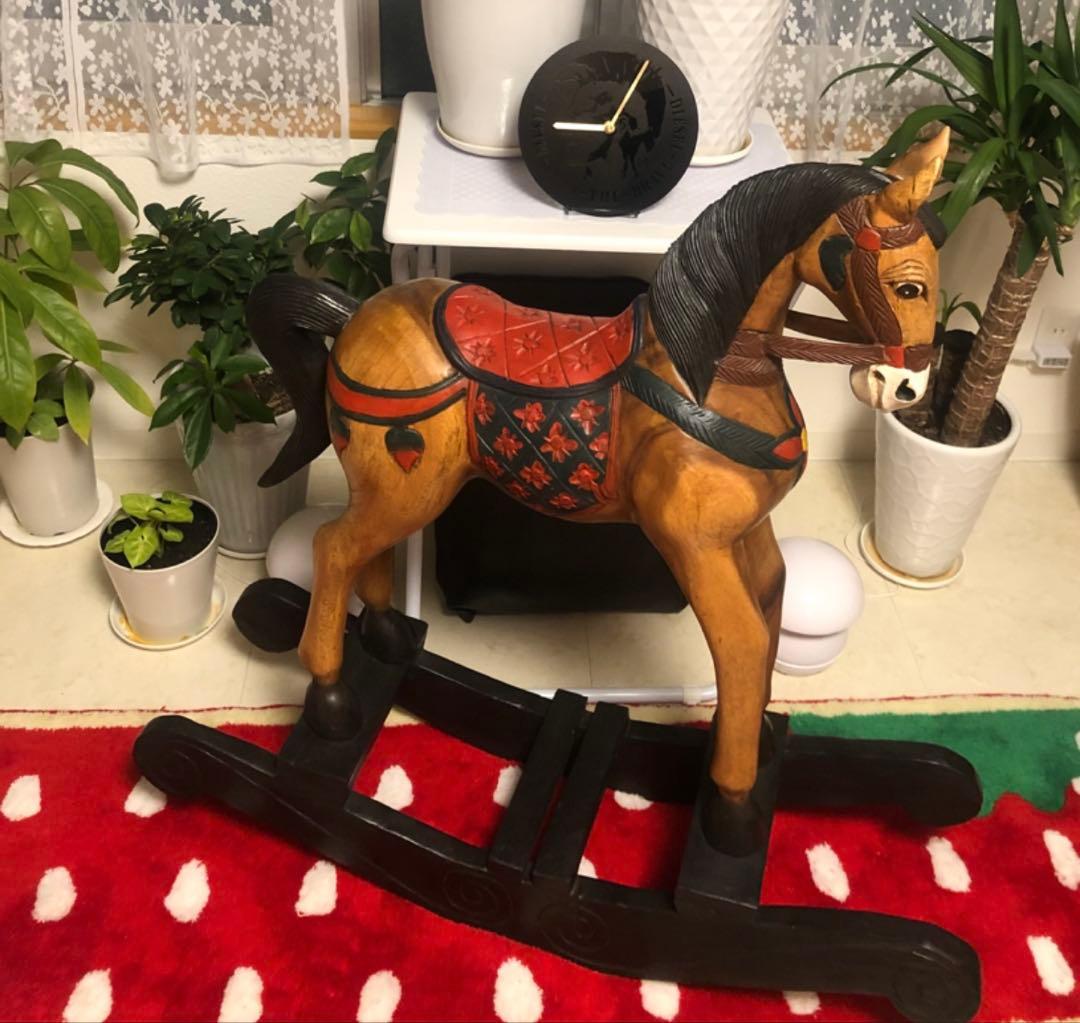木製ロッキングホース 手彫り装飾付き