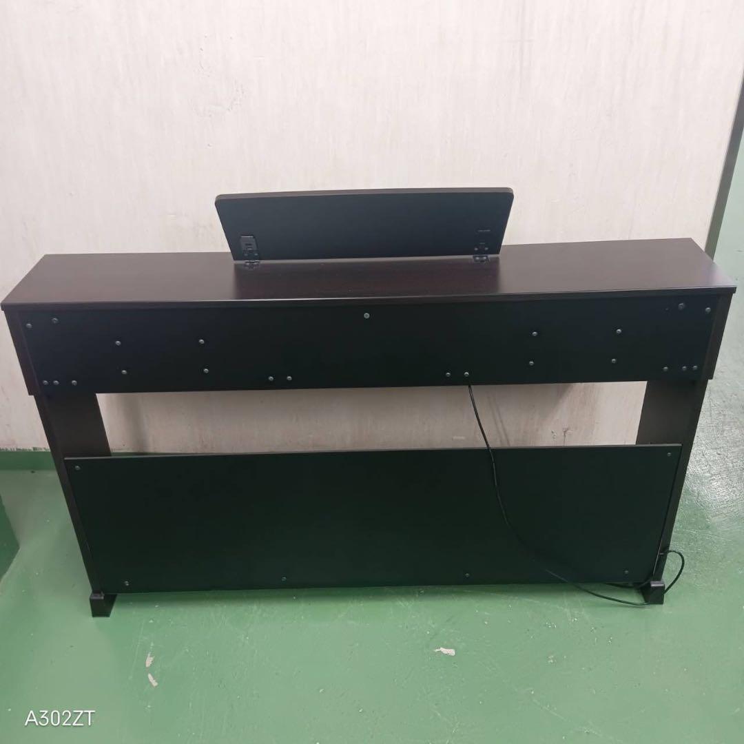 87　送料設置無料　YAMAHA　人気モデル　電子ピアノ　茶色