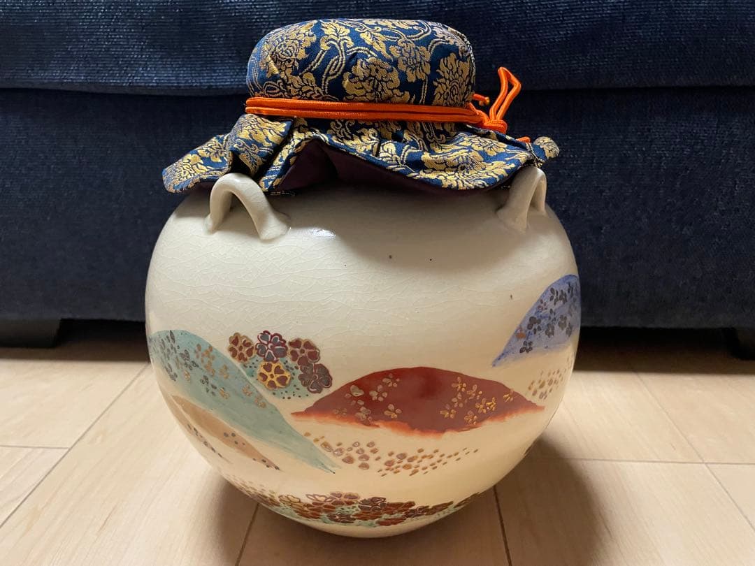 茶器/茶道具　飾茶壺（飾壺）】吉野山　共箱　飾り紐3本・口紐付