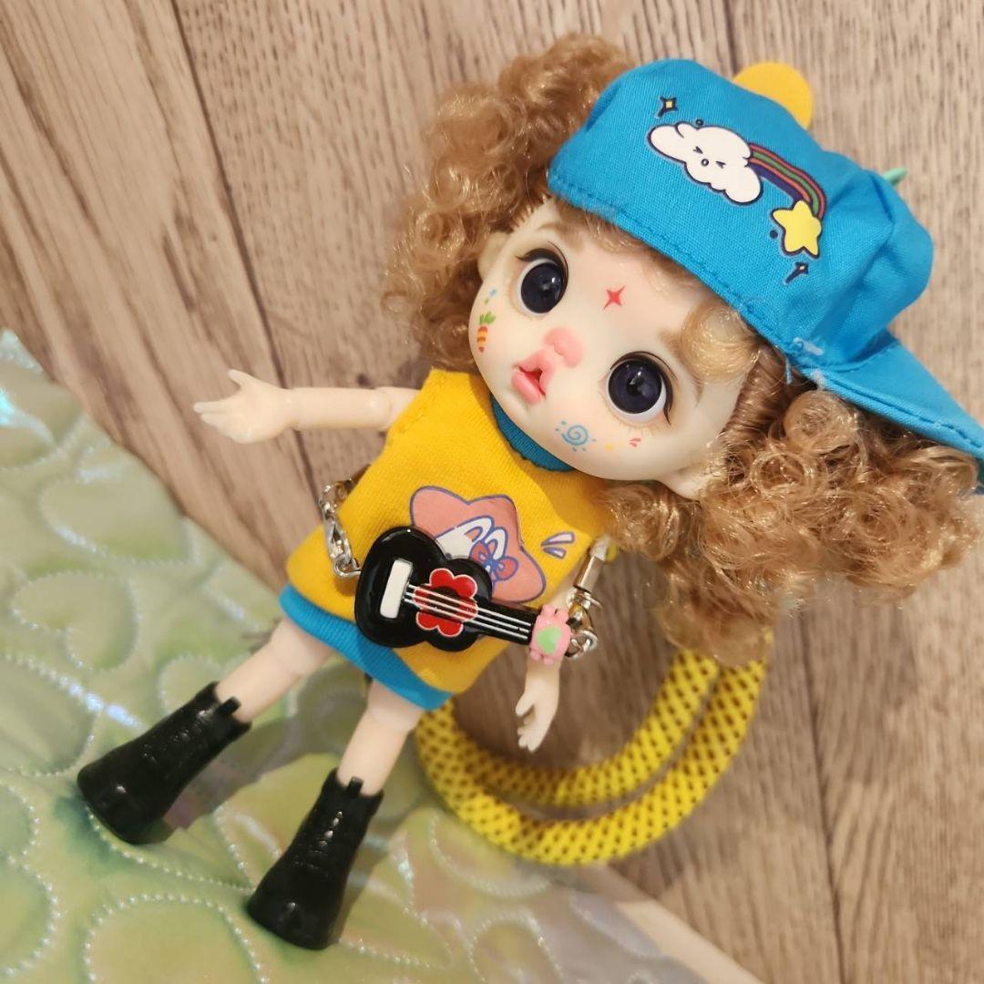 アイシードール　オビツ　カスタムドール　カスタムブライス　人形 チャーム