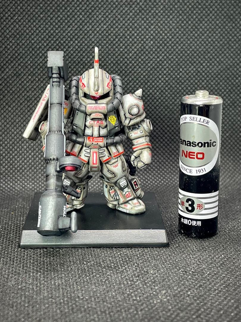 【送料無料】ガンダムコンバージ 高機動型ザクⅡ シン マツナガ専用機 リペイント