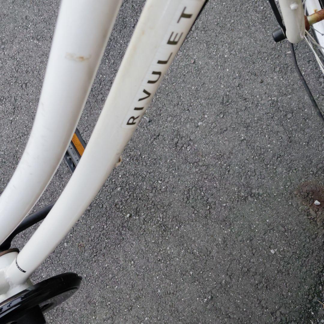 シティサイクル 白色フレーム 黒色サドル