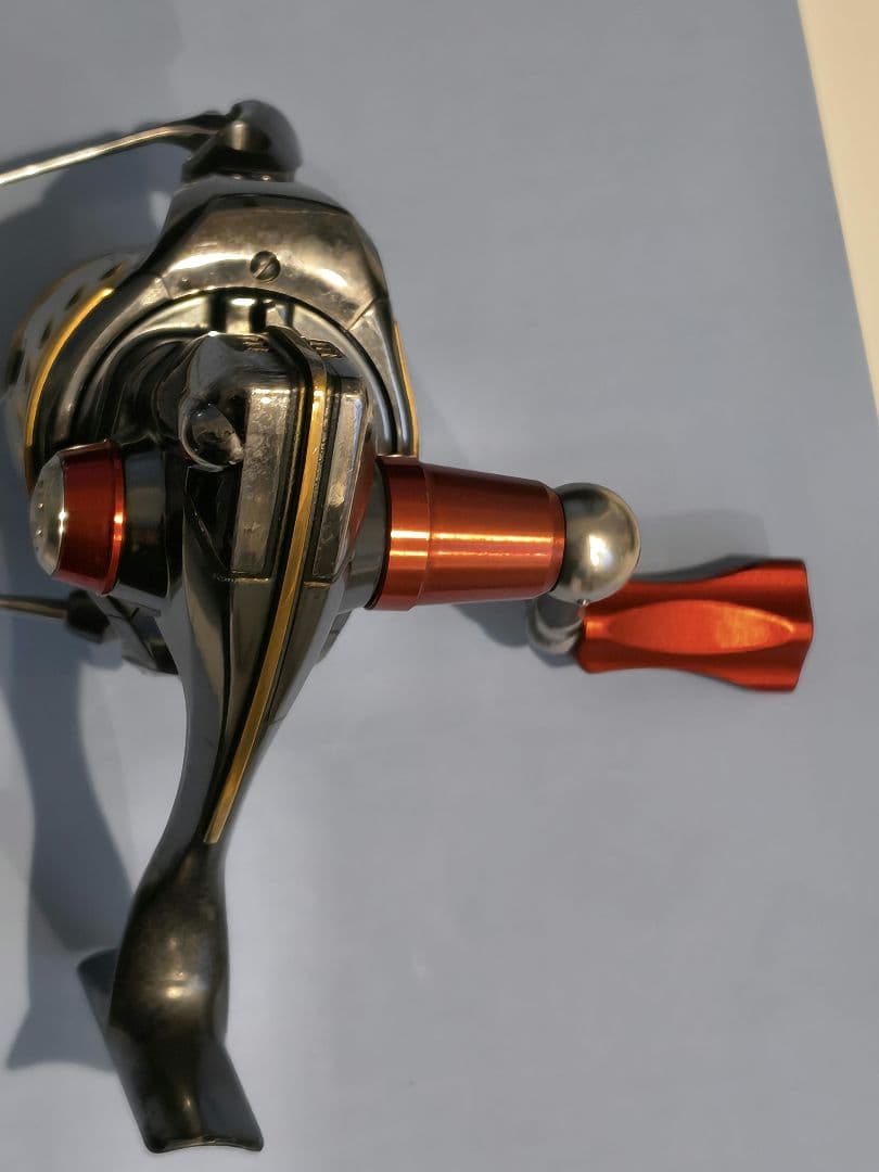 ハ*ん様 シマノ 04 STELLA ステラ 2000S スピニングリールZPI