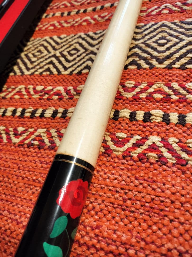 入手困難！◎メウチ キュー ブラックローズ 未使用シャフト1本＆ケース付き