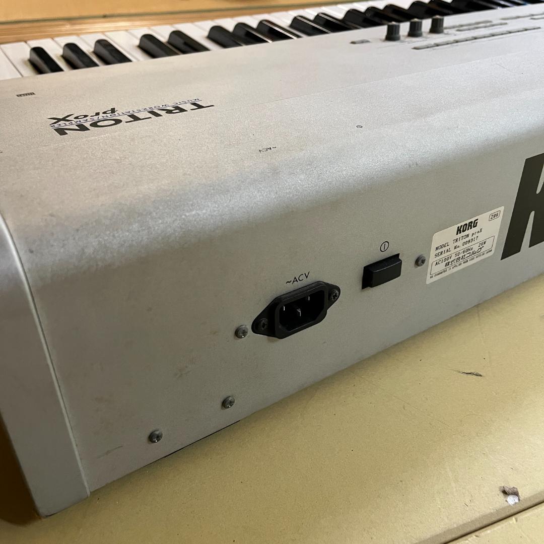 KORG TRITON Pro-X 88鍵 シンセサイザー 動作確認済