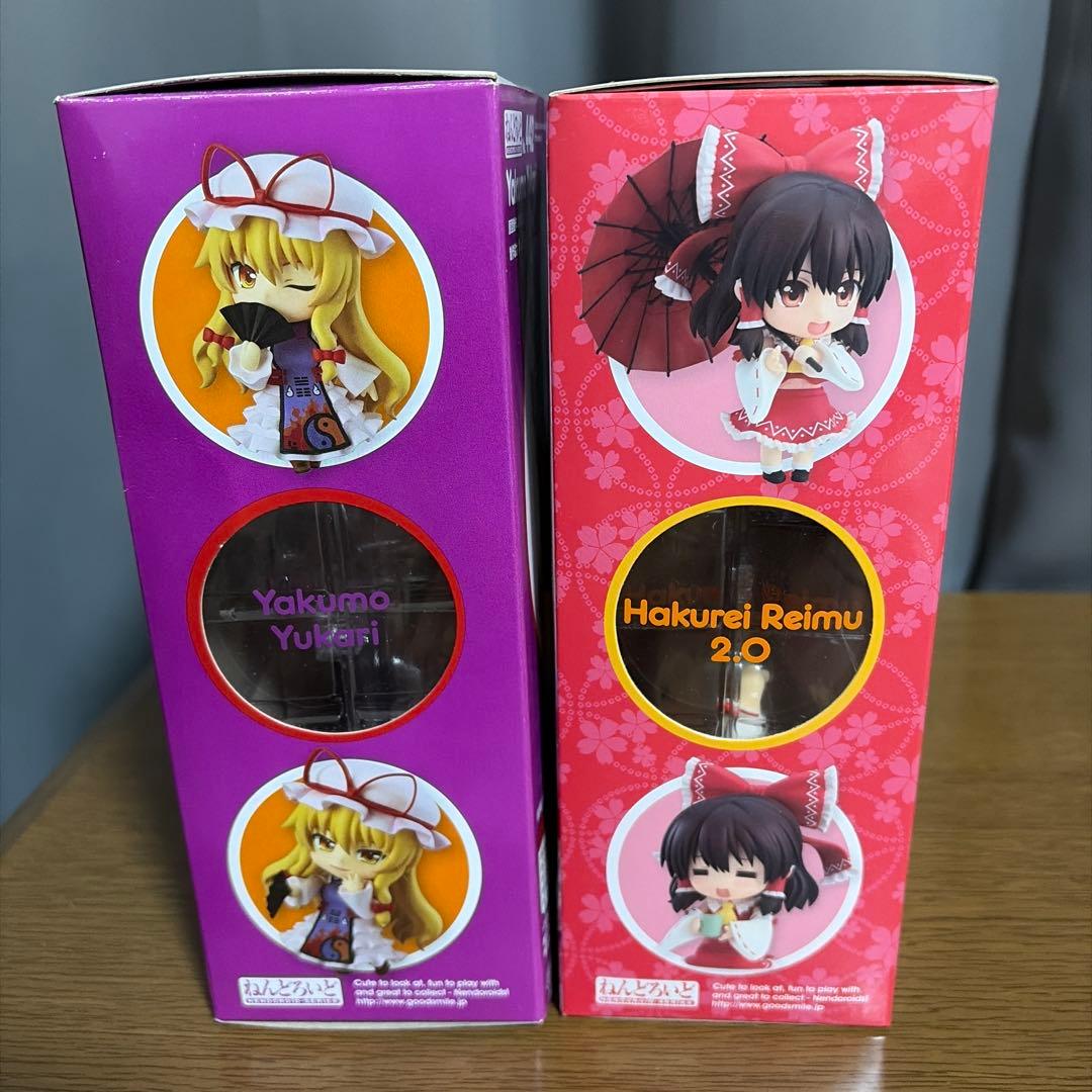 ねんどろいど 八雲紫 & 博麗霊夢 2.0 セット【中古・日焼け・お札欠品】