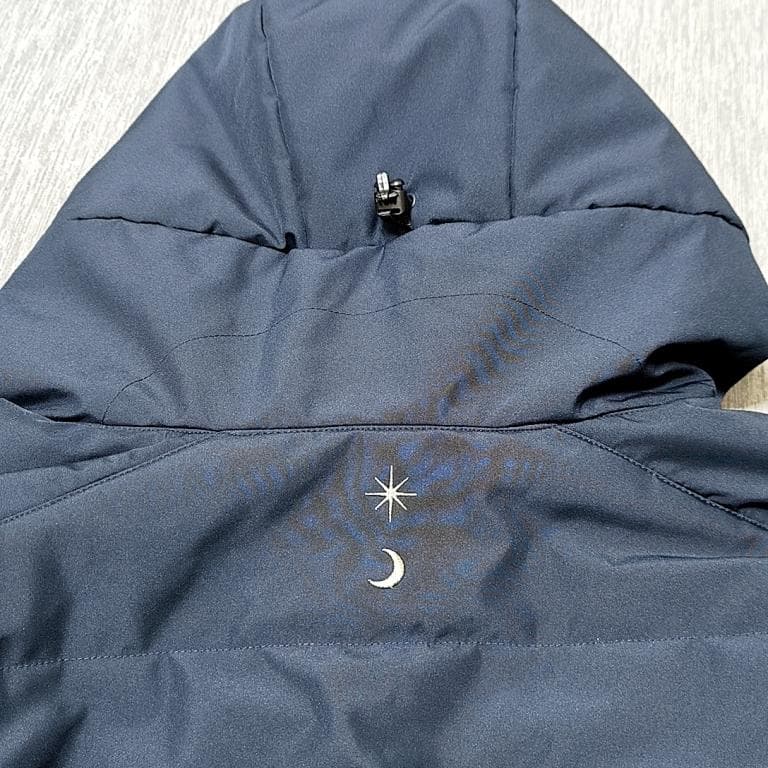 ◆ルースイソンブラ　フットサル　メンズ　中綿ジャケット　Mサイズ　ネイビー　紺