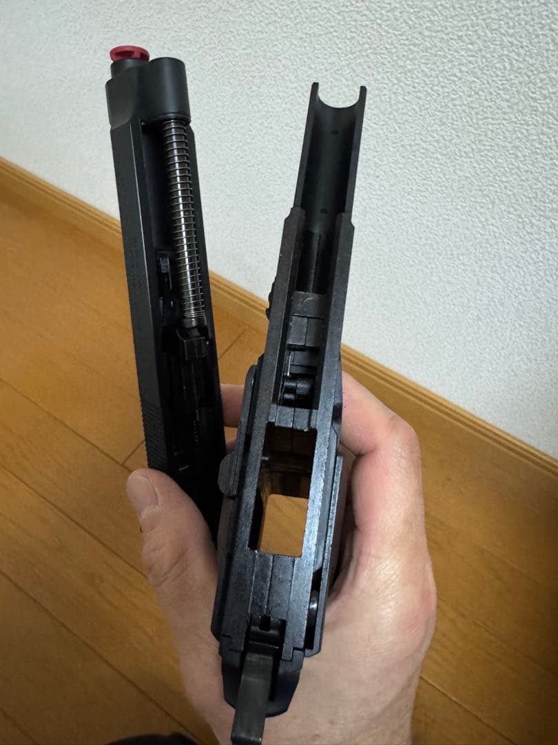 東京マルイ　ガスブローバック　ベレッタ M92F ミリタリーモデル