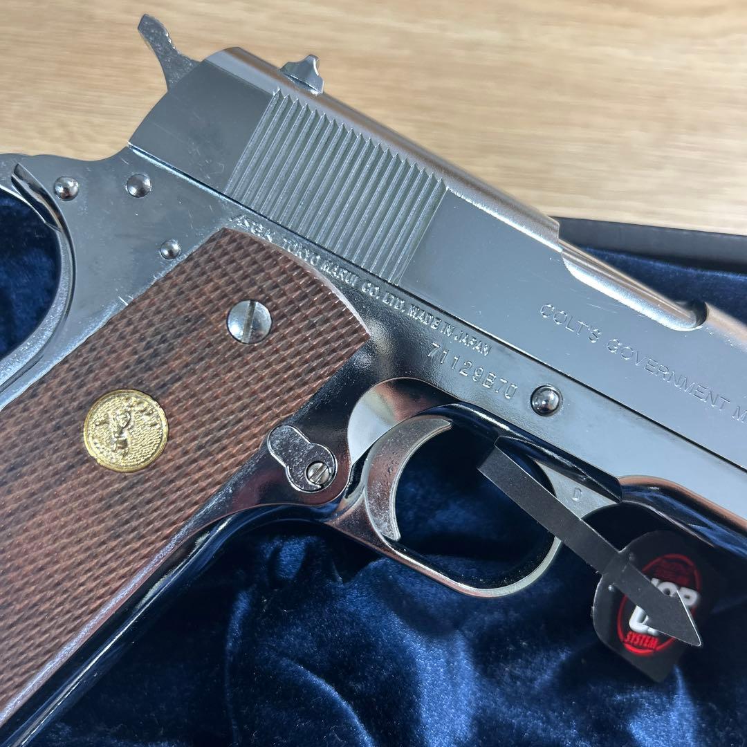 コルトガバメントシリーズ70ニッケルフィニッシュ