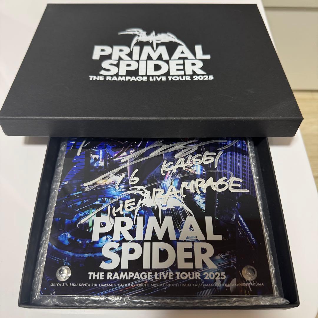 武知海青　直筆サイン入りアクリルパネル