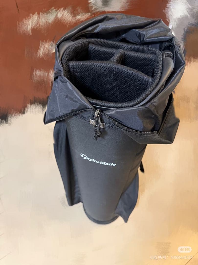 TaylorMade テーラーメイド　スリムキャディーバッグ
