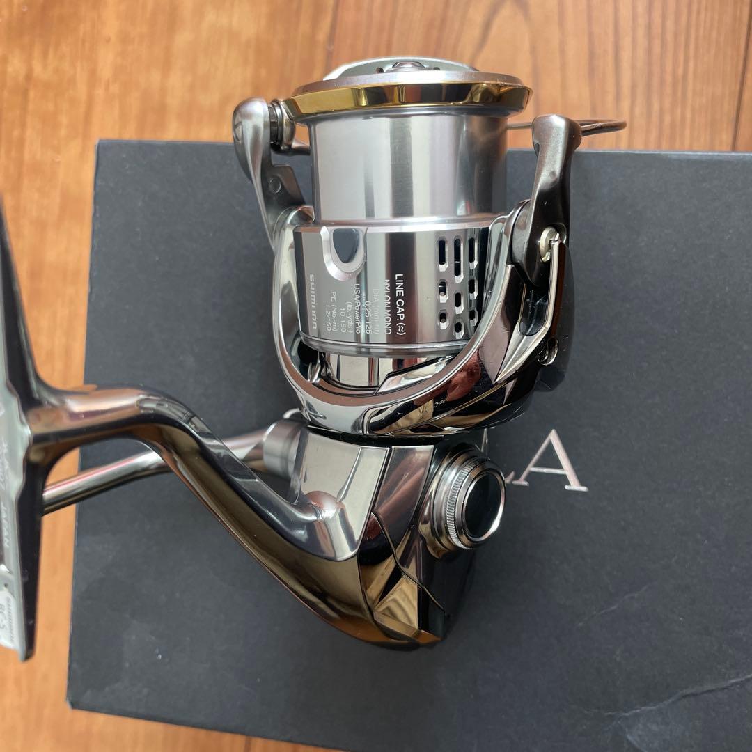美中古 SHIMANO シマノ STELLA ステラ 3000MHG