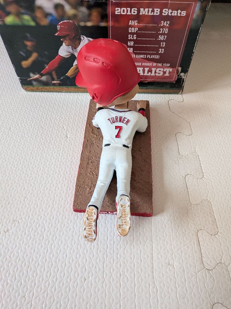 トレイ・ターナー ボブルヘッド　2017 球場配布 非売品