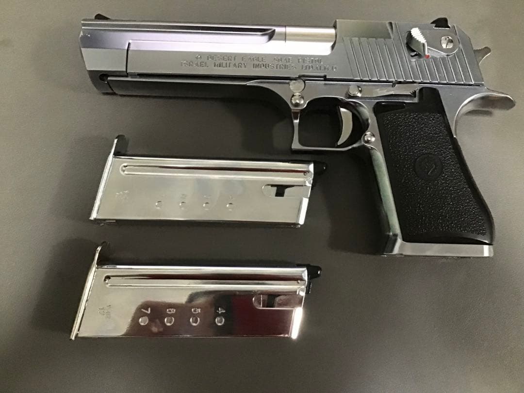 東京マルイ デザートイーグル ハードキック クロームステンレス マガジン2本付