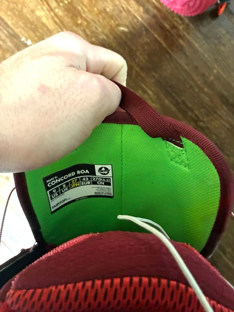 値下げ交渉可　BURTONバートン スノーボードブーツ 27.0cm レッド