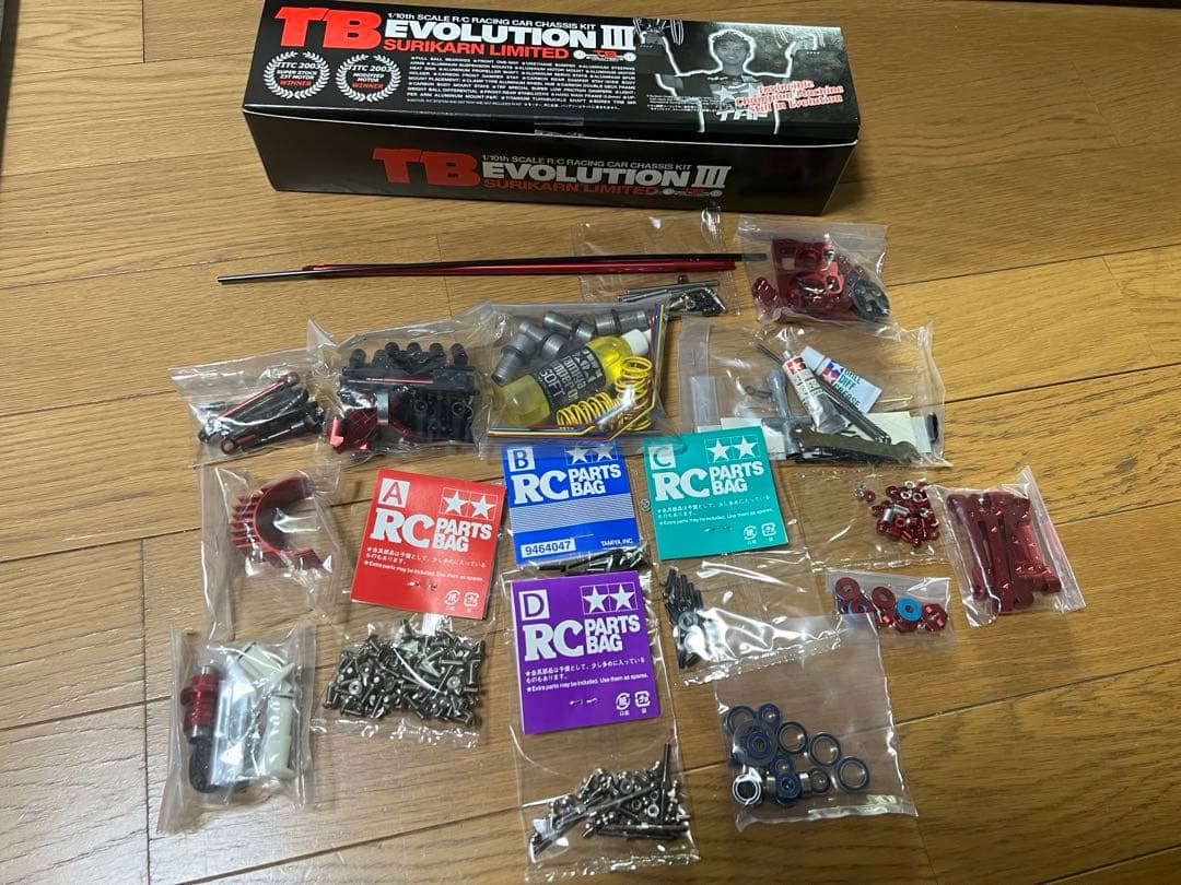 TBEvolutionIII 1/10スケールRCカーキットスリカーンリミテッド