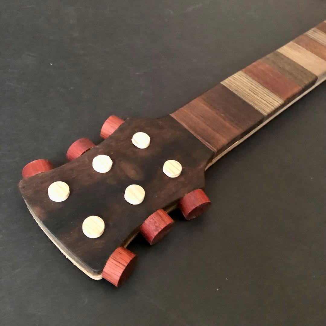 寄せ木アート　エレキギター　ハンドメイド　インテリア　銘木寄せ木