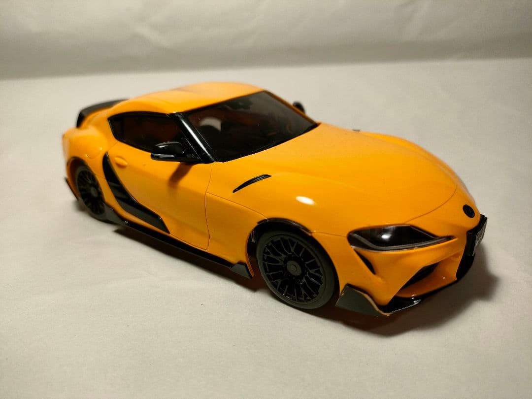 ミニッツAWD 　ジャイロ付き　トヨタ GR スープラ