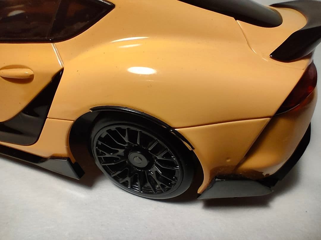 ミニッツAWD 　ジャイロ付き　トヨタ GR スープラ