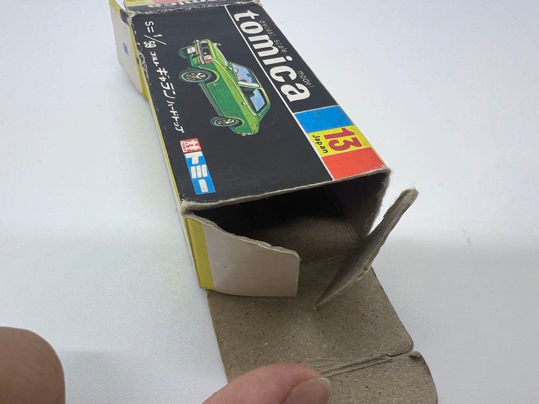 トミカ No.13 三菱 COLT GALANT HARDTOP GS 1/59