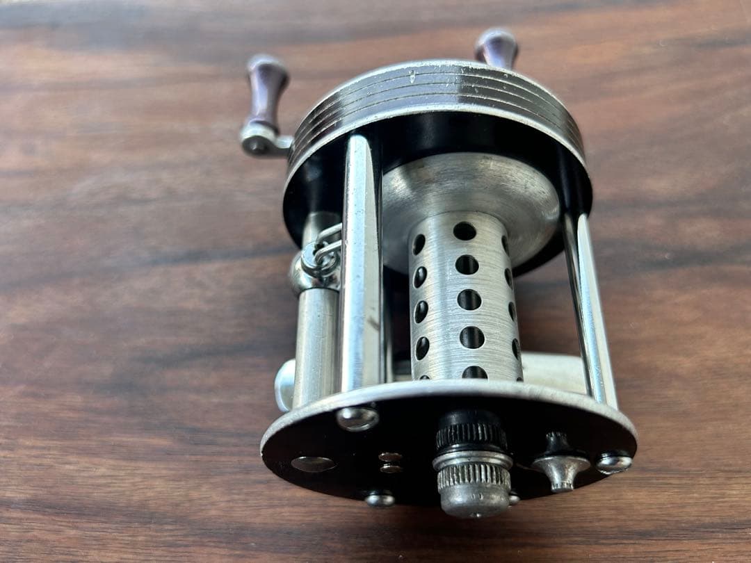 ラングレーLangley STREAMLITE 310 KC ダイレクトリール