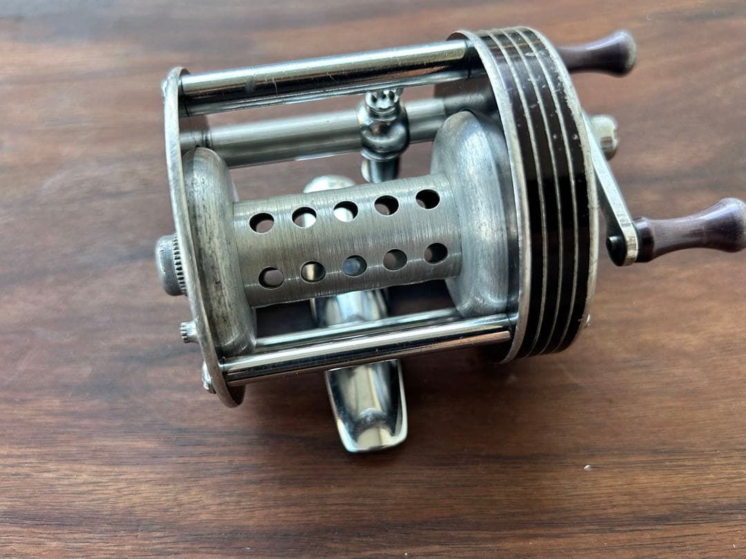 ラングレーLangley STREAMLITE 310 KC ダイレクトリール