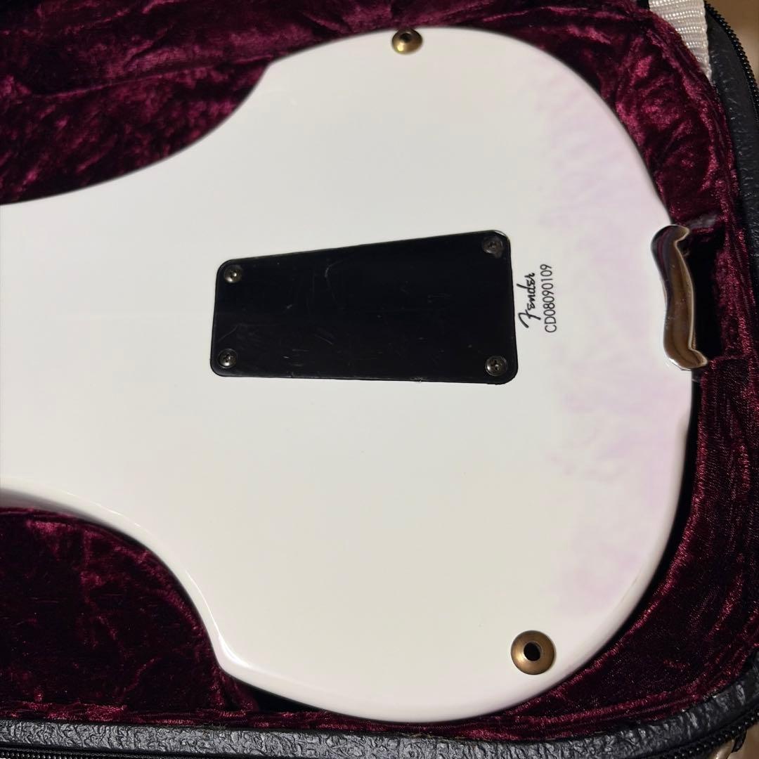 Fender FV-1 エレキバイオリン ホワイト