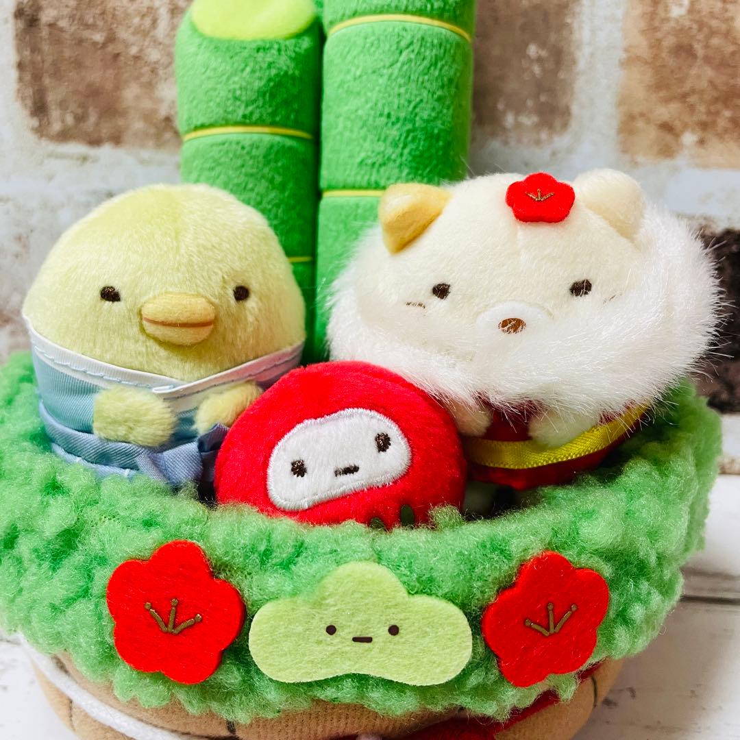 すみっコぐらし　シーンぬいぐるみ　門松　お正月　ぺんぎん？　ねこ