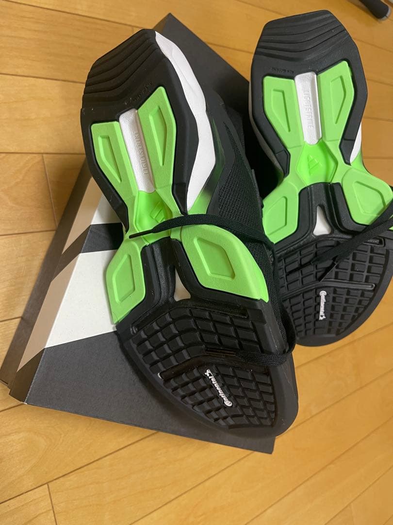 ★新品完売　アディダスラピッドムーブ25.5センチ レズミルズlesmills