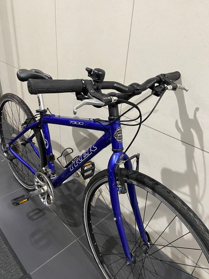 TREK FX トレック　クロスバイク スポーツバイク FX7.31247300