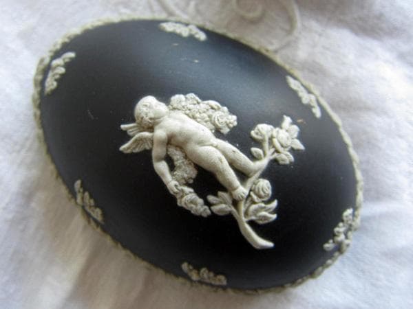 ウエッジウッド ブラックジュピター 天使 小物入 イギリスヴィンテージ