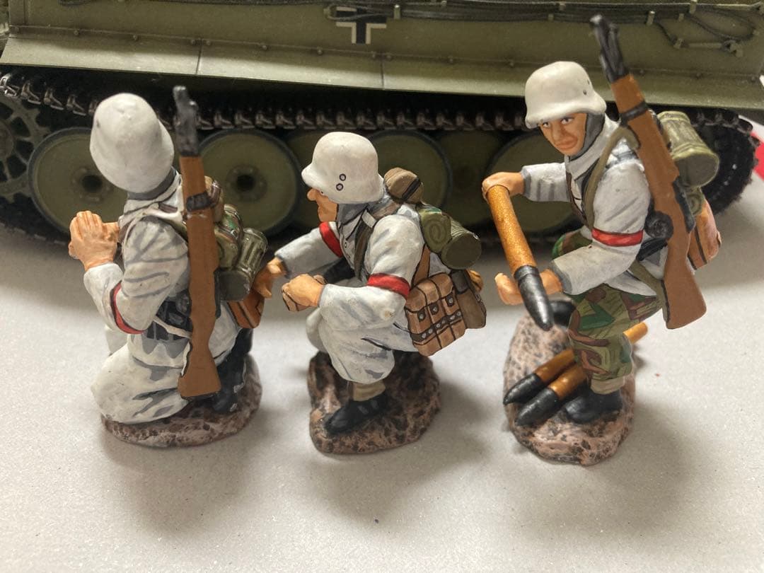 ドイツ軍 フィギュア  3体 60mm 約1/35