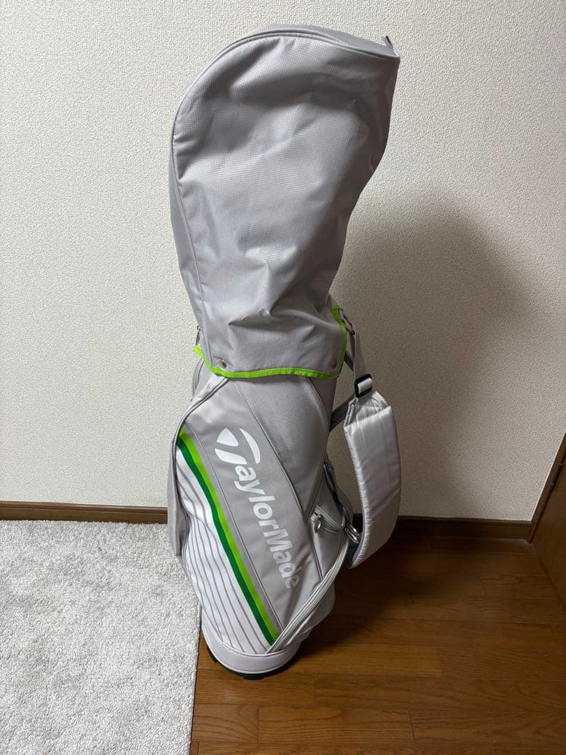 TaylorMade ゴルフバッグ・クラブセット