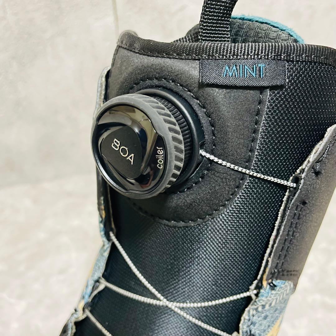 未使用　BURTON バートン　スノーボード　MINT 23cm レディース