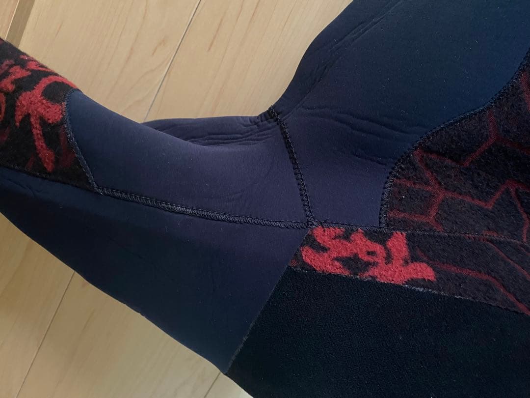 ビラボン　5ミリ　Ｌサイズ　3回着用のみ